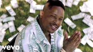 Big Bank ft. 2 Chainz & Big Sean & Nicki Minaj